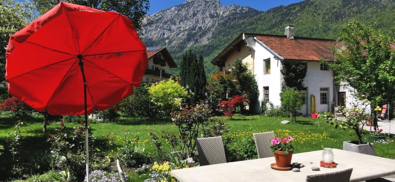 Villa Rosen - Ferienwohnungen Bad Reichenhall Exterior photo